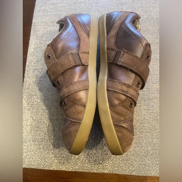 Ugg shoes‎ - Picture 3 of 6